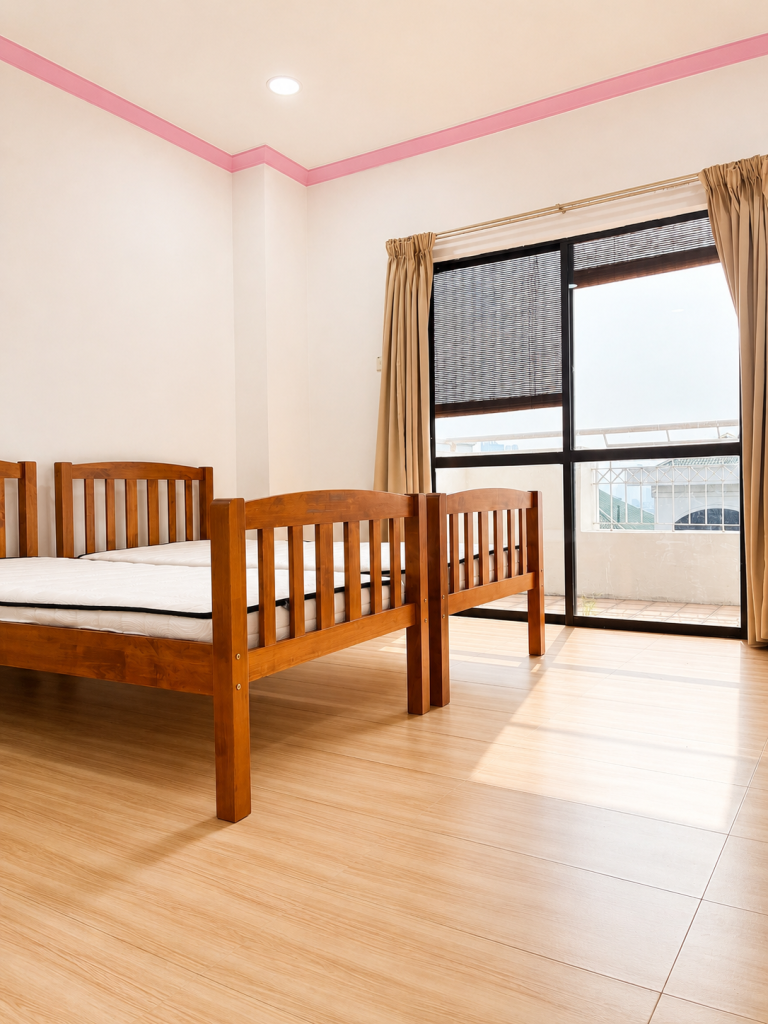 IMU Accommodation Master Bedroom, Unblock View